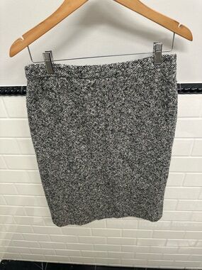 Textured Black & White Pencil Skirt